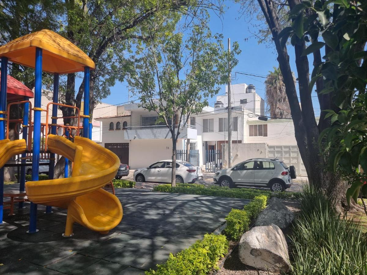 فندق Residencia Ximatario كويريتارو المظهر الخارجي الصورة